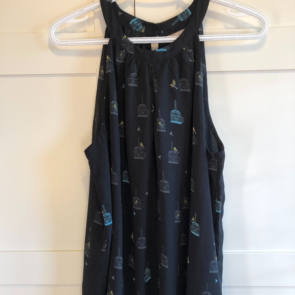 Pattern Halter Blouse with Keyhole cutout - Picture 1 of 4